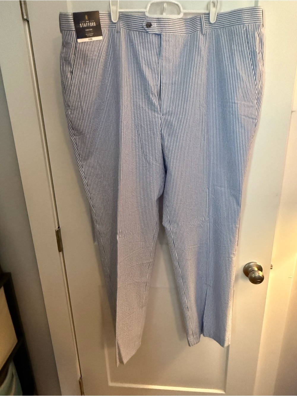 NWT Stafford Signature Classic Fit Seersucker Suit Pants 44x30 Blue White